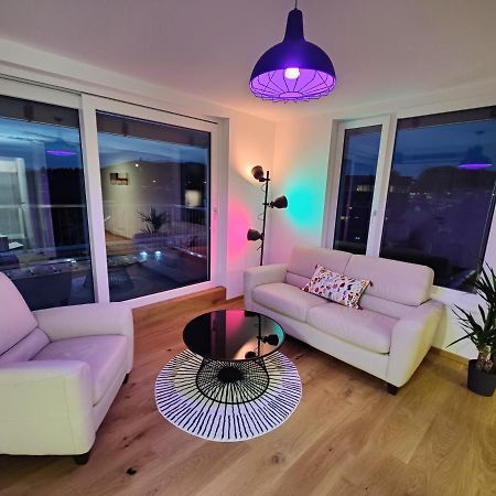 Penthouse Flat Carolina In Salzburg Stadt Exterior foto